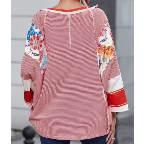 💝Boutique~Striped Floral💐Patch Top - Picture 2 of 4